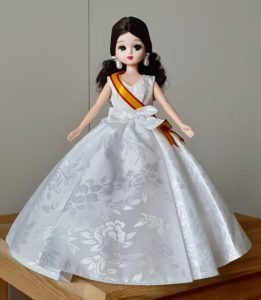 タカラトミー株主優待のリカちゃん・ローブデコルテ